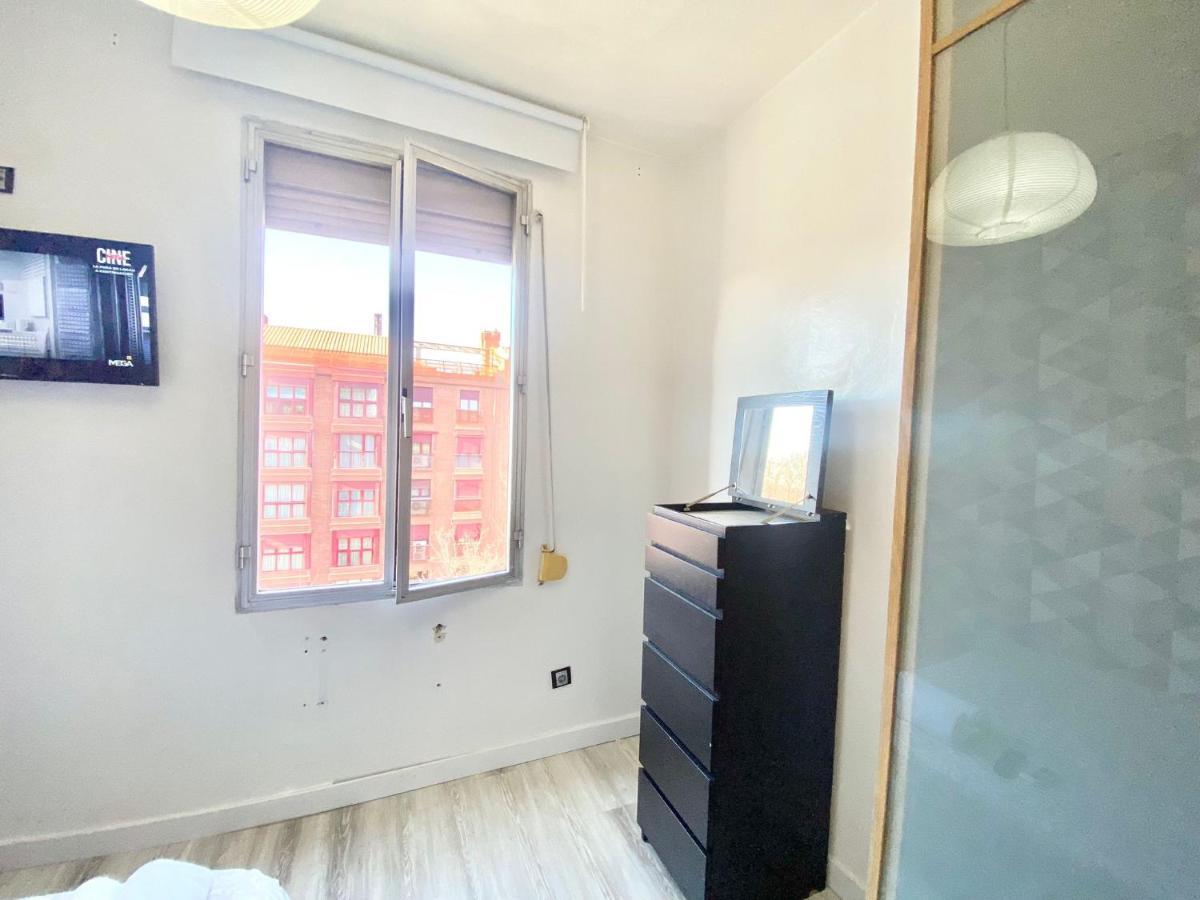 Piramides 1 Apartment Madrid Luaran gambar