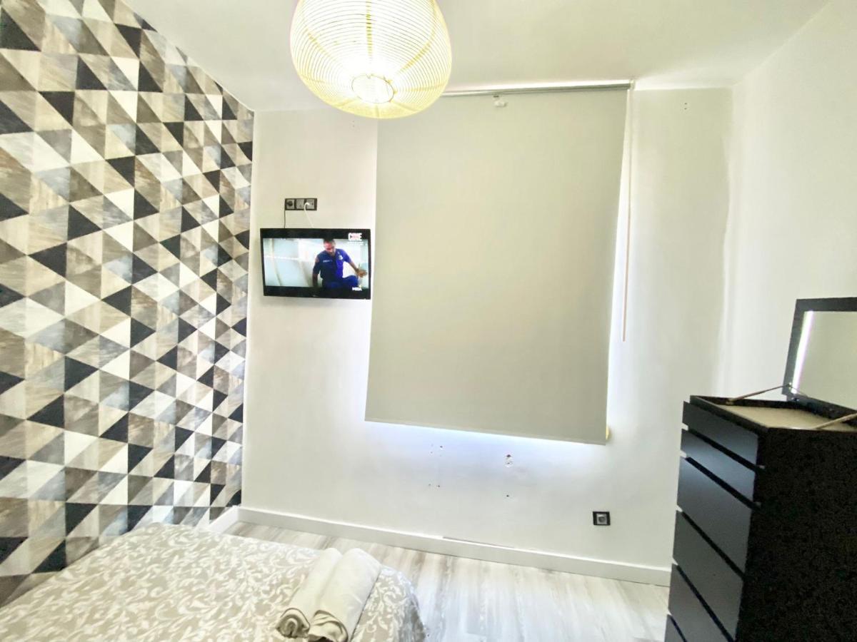 Piramides 1 Apartment Madrid Luaran gambar