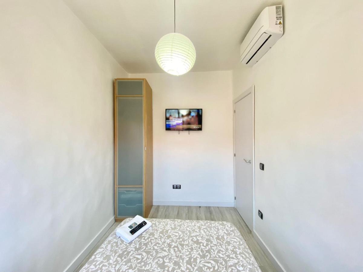 Piramides 1 Apartment Madrid Luaran gambar
